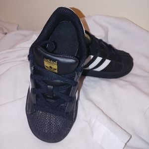 Adidas kids size 10k